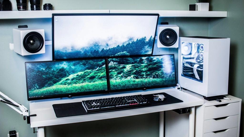 Office Setup Battlestation Clean White